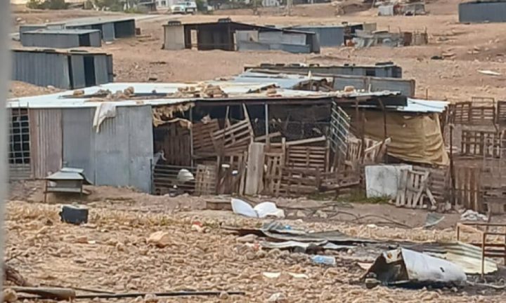 مستوطنون يهدمون 10 منشآت زراعية و"بركسات" بالمعرجات شمال غرب أريحا