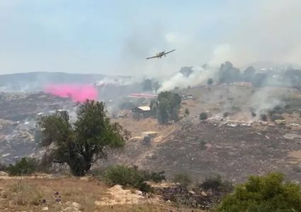 ساعات لإخماد الحرائق في الشمال جراء صواريخ حزب الله