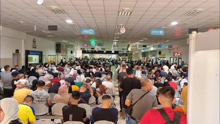 تعديلات هامة على مواعيد العمل في معبر الكرامة