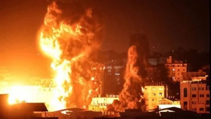 6 شهداء في غارة للاحتلال استهدفت منزلا بمدينة غزة