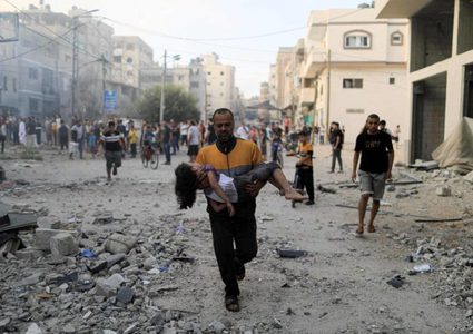 استشهاد طفل بقصف للاحتلال على حي الزيتون بغزة