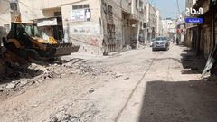 بلدية جنين والاشغال تشرعان بإزالة آثار الدمار التي خلفتها قوات الاحتلال