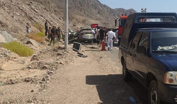 مصرع شاب وزوجته وطفلتهما من كفر قاسم إثر حادث سير في سيناء