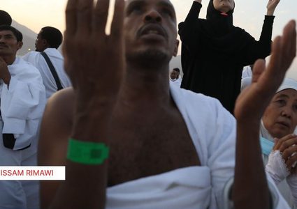 حجاج بيت الله الحرام على صعيد عرفات