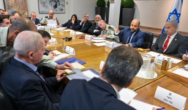 تقرير: الكابينيت سيصادق على شرعنة بؤر استيطانية وفرض عقوبات على دول عدة