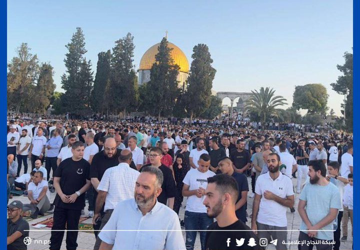 40 ألف مصل يؤدون صلاة عيد الأضحى في الأقصى رغم تضييقات الاحتلال