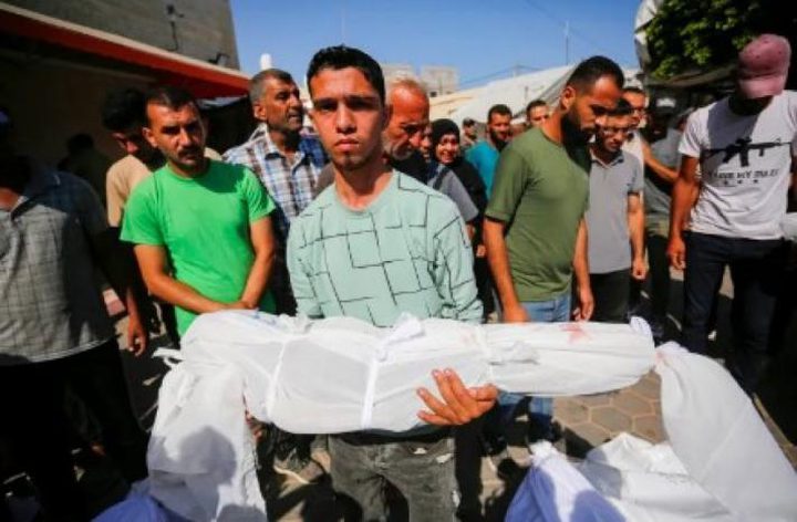 شهيدان و13 إصابة جراء غارات إسرائيلية على حي الزرقا شمال مدينة غزة