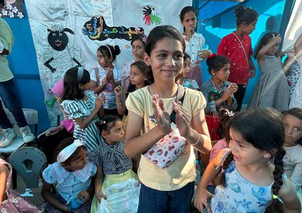 بالصور| أطفال غزة يصارعون الحزن بفعاليات ترفيهية في عيد الأضحى