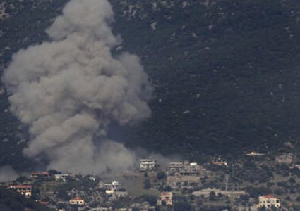 متحدث الجيش الإسرائيلي يهدد حزب الله بتحرك "قد يكون له عواقب مدمرة على لبنان"