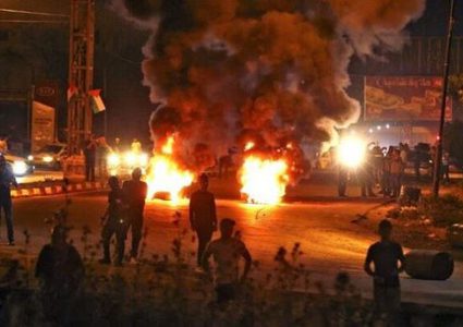 الاحتلال يصيب ثلاثة مواطنين بالرصاص في بيت أمر