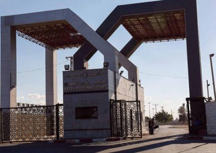 مصر تنفي المشاركة في قوة عربية للسيطرة على معابر غزة