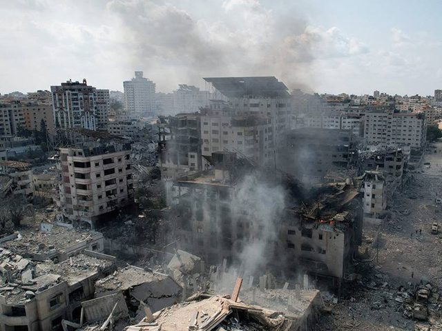 شهيد ومصابون في قصف طيران الاحتلال على جنوب غرب مدينة غزة
