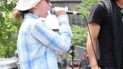 أطفال يشاركون في فعاليات بمونتريال الكندية دعماً لفلسطين