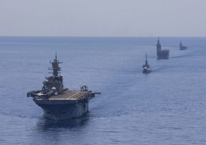 سنتكوم: تدمير 4 زوارق وطائرتين مسيرتين للحوثيين