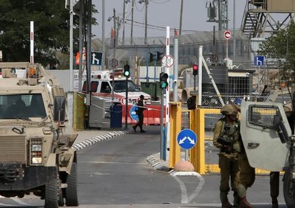 الاحتلال يشدد إجراءاته العسكرية على حاجز تياسير شرق طوباس