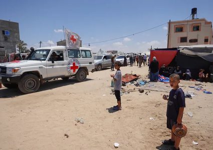 بوريل يطالب بـتحقيق مستقل ومحاسبة المسؤولين عن قصف مكتب الصليب الأحمر في غزة