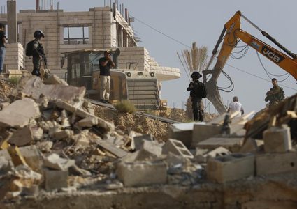 أريحا: الاحتلال يهدم 3 منازل بقرية الديوك التحتا