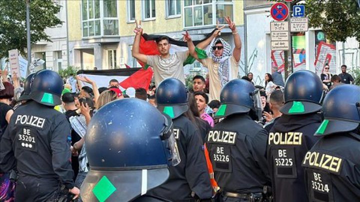 قمع مسيرة مناصرة لفلسطين ومنددة بالعدوان على غزة في ألمانيا