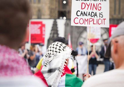 فعاليات في كندا للتنديد بجرائم الاحتلال ضد الطواقم الطبية والأطفال الفلسطينيين