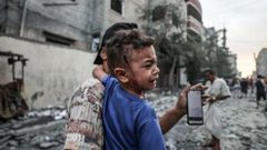 جراء الحرب .. 21 ألف طفل في غزة لا يعرف مصيرهم وأماكن تواجدهم