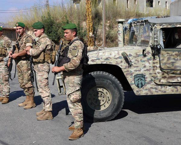 فرنسا تخطط لدعم نشر الجيش اللبناني على الحدود مع اسرائيل