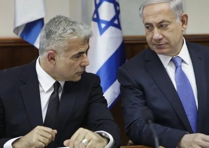 لابيد: نتنياهو عليه الاستقالة لأنه يشكل خطراً على أمن إسرائيل