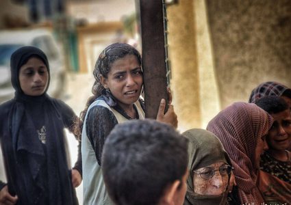 شهداء وجرحى في قصف للاحتلال على مخيم النصيرات وسط قطاع غزة