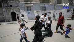 حركة نزوح كبيرة يشهدها حي الشجاعية جراء اجتياح جيش الاحتلال للمنطقة شرق غزة