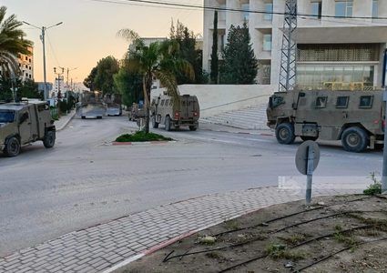 قوات الاحتلال تعتقل أربعة أشقاء من طولكرم