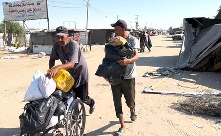 إخلاء مقر الهلال في مواصي خان يونس نتيجة القصف المباشر