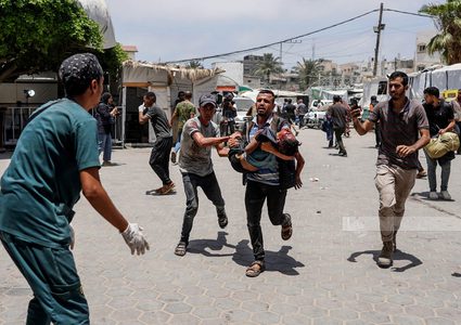 أربعة شهداء في قصف للاحتلال على مخيم البريج وسط قطاع غزة