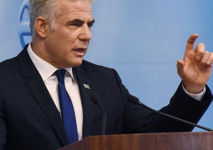 لبيد:  التهدئة في غزة ستؤدي إلى التهدئة الشمال