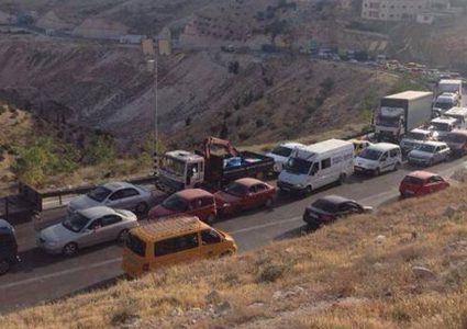 الاحتلال يتسبب بأزمة خانقة على حاجز "الكونتينر" شمال شرق بيت لحم