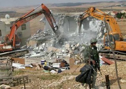 الاحتلال يهدم منزلا في الجفتلك شمال أريحا