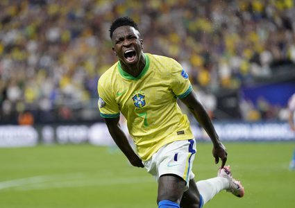 فينيسيوس محروم من موقعة أوروجواي