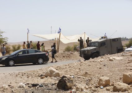 مستوطنون يقتحمون "رأس العوجا" شمال أريحا