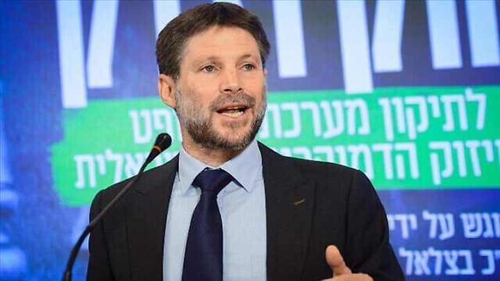تقرير: سموتريتش يستغل الحرب ويفرض أجندته الاستيطانية على حكومة الاحتلال