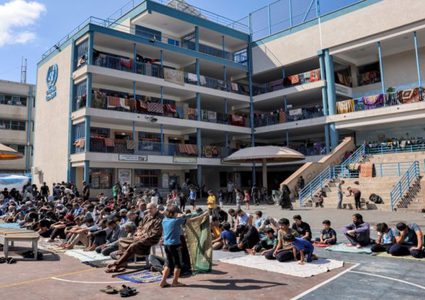 البرلمان العربي: قصف المدارس ومراكز الإيواء في غزة استمرار لحرب الإبادة