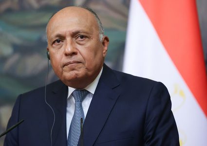 وزير الخارجية المصري: لا بديل عن "أونروا" وندعو لوقف فوري لإطلاق النار في غزة