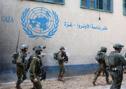 جيش الاحتلال يعلن تنفيذ عملية عسكرية بمنطقة تشمل مقرا للأونروا بمدينة غزة