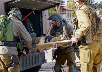 إصابة ضابط بجروح خطيرة خلال معارك شمال غزة