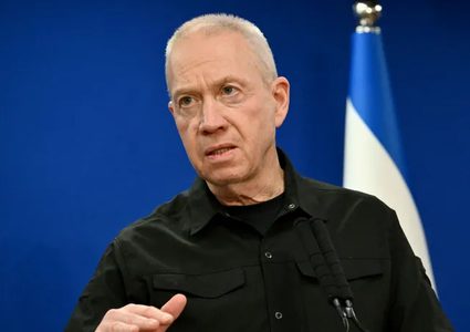 غالانت يمنح الضوء الأخضر لخطة بدء تجنيد «الحريديم»