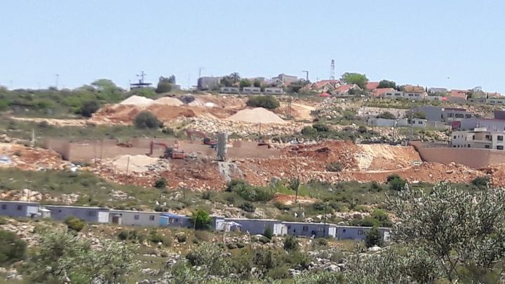 سلفيت: سلطات الاحتلال تقرر الاستيلاء على 1700 متر من أراضي دير استيا