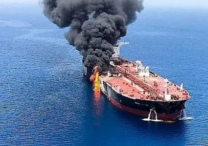 هيئة بحرية بريطانية: انفجار بالقرب من سفينة اشرقي "نشطون" في اليمن