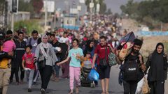 الاحتلال يطالب السكان بإخلاء مدينة غزة