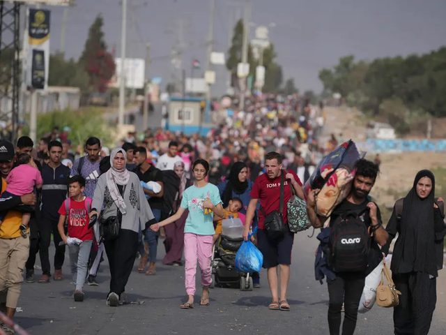 الاحتلال يطالب السكان بإخلاء مدينة غزة