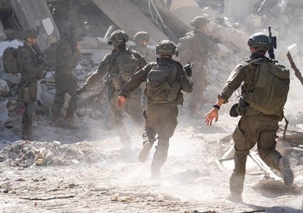 الإعلام العبري : لواء المظليين ينهي عمليته العسكرية في الشجاعية شرق غزة