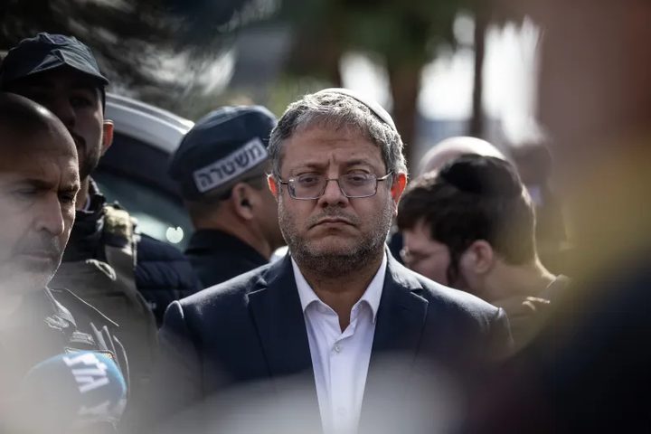 بن غفير يفتخر بتجويع الأسرى وهدم بيوت النقب