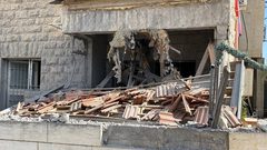 الاحتلال يجبر عائلة المحتسب تهدم منزلها ليلا في القدس