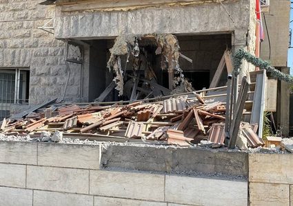 الاحتلال يجبر عائلة المحتسب تهدم منزلها ليلا في القدس